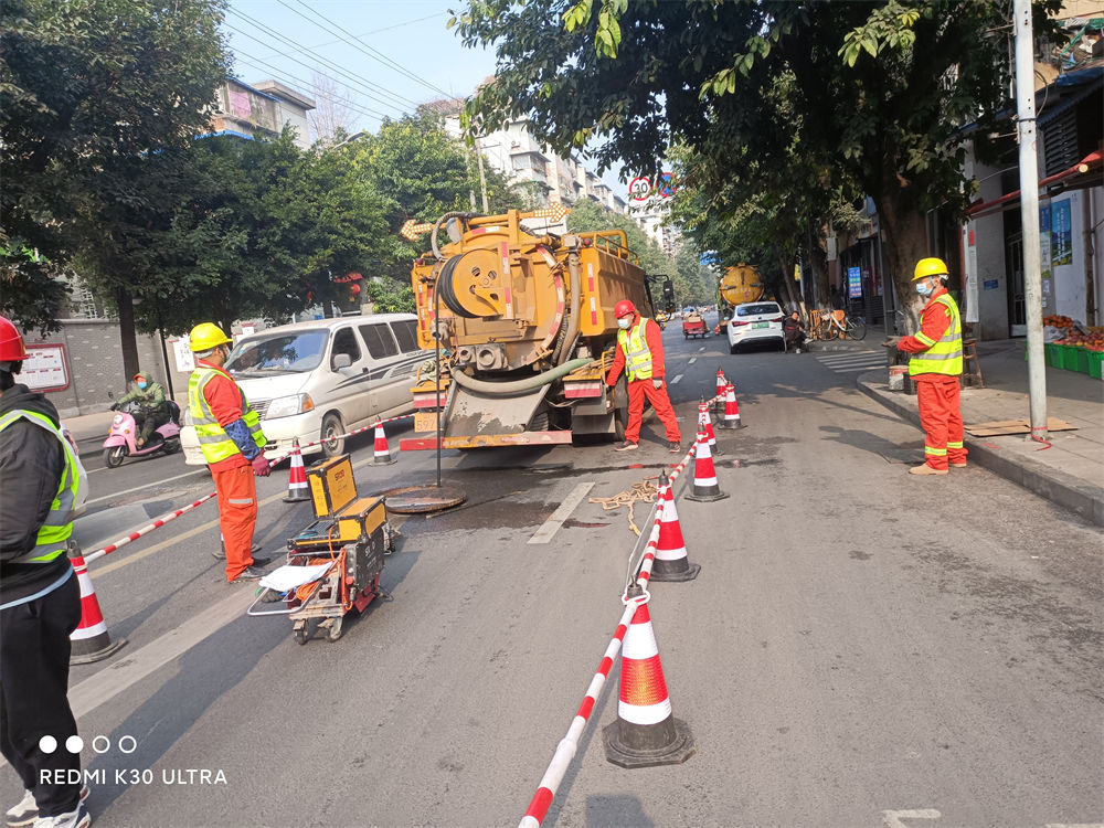 成都绕城内市政排水管网重大病害治理工程 紫外光固化修复项目